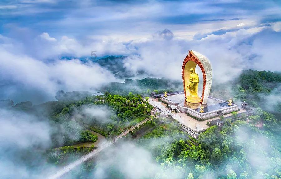图赫尔:有些比赛低于我们预期 阿方索能凭借速度在左路发挥作用